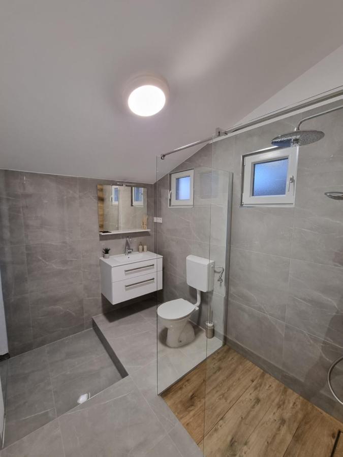 Apartments "M" Пула Экстерьер фото