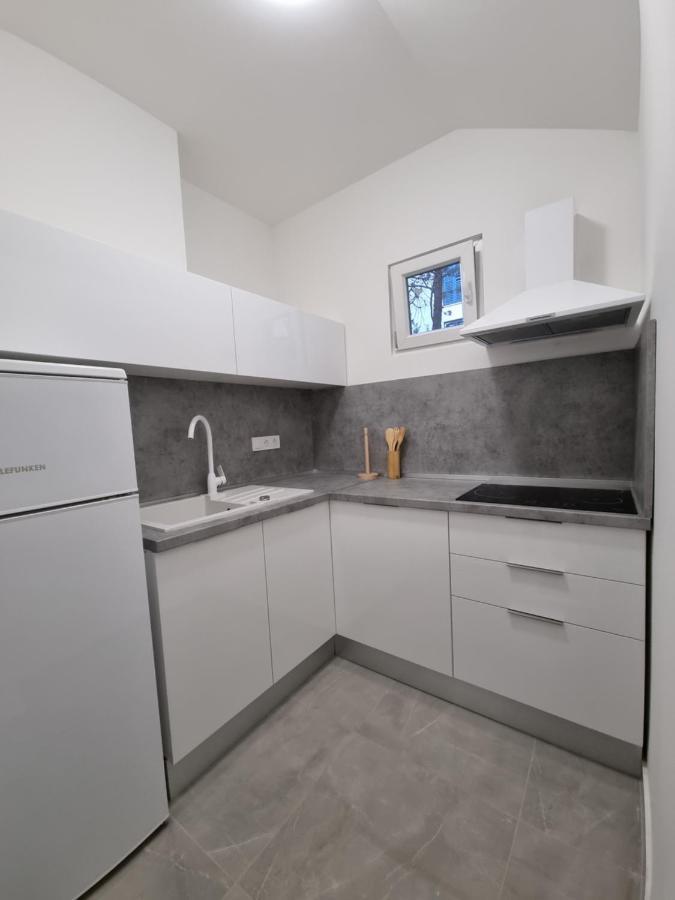Apartments "M" Пула Экстерьер фото